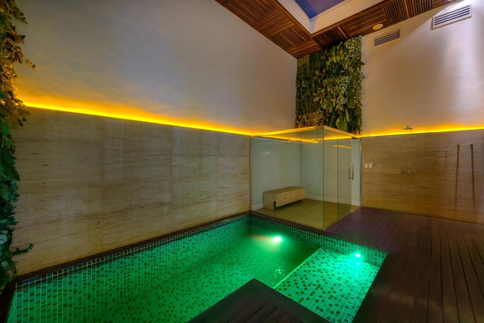 Hotel del amor Apple (adults Only)